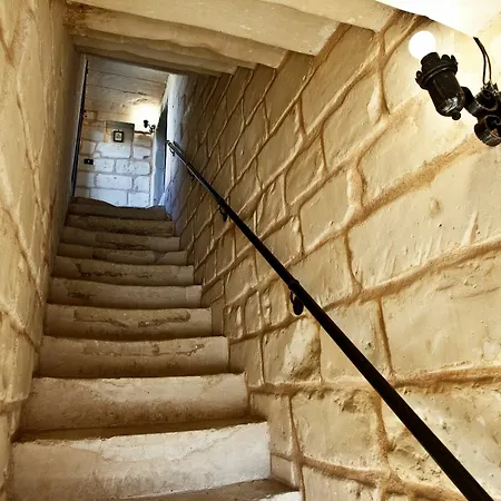 מלון Masseria Costarella *