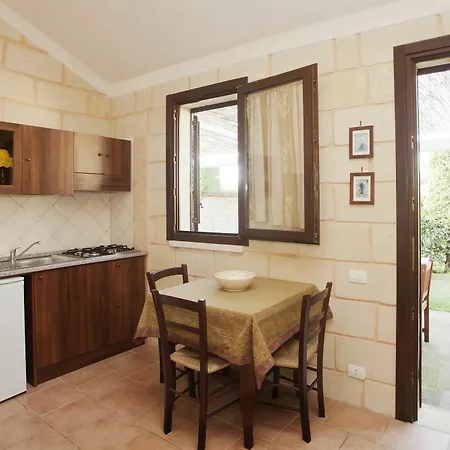 Masseria Costarella * メレンドゥーニョ