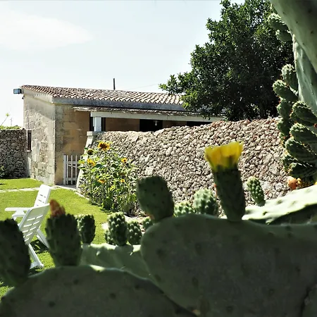 Masseria Costarella * מלנדוניו